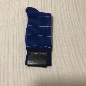 Banana Republic blue and navy stripe dress socks